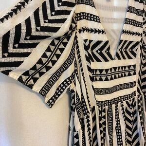 Old Navy Embroidered Dress!